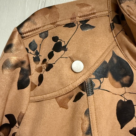 Cato Tan Floral Full Zip Jacket - Picture 4 of 16